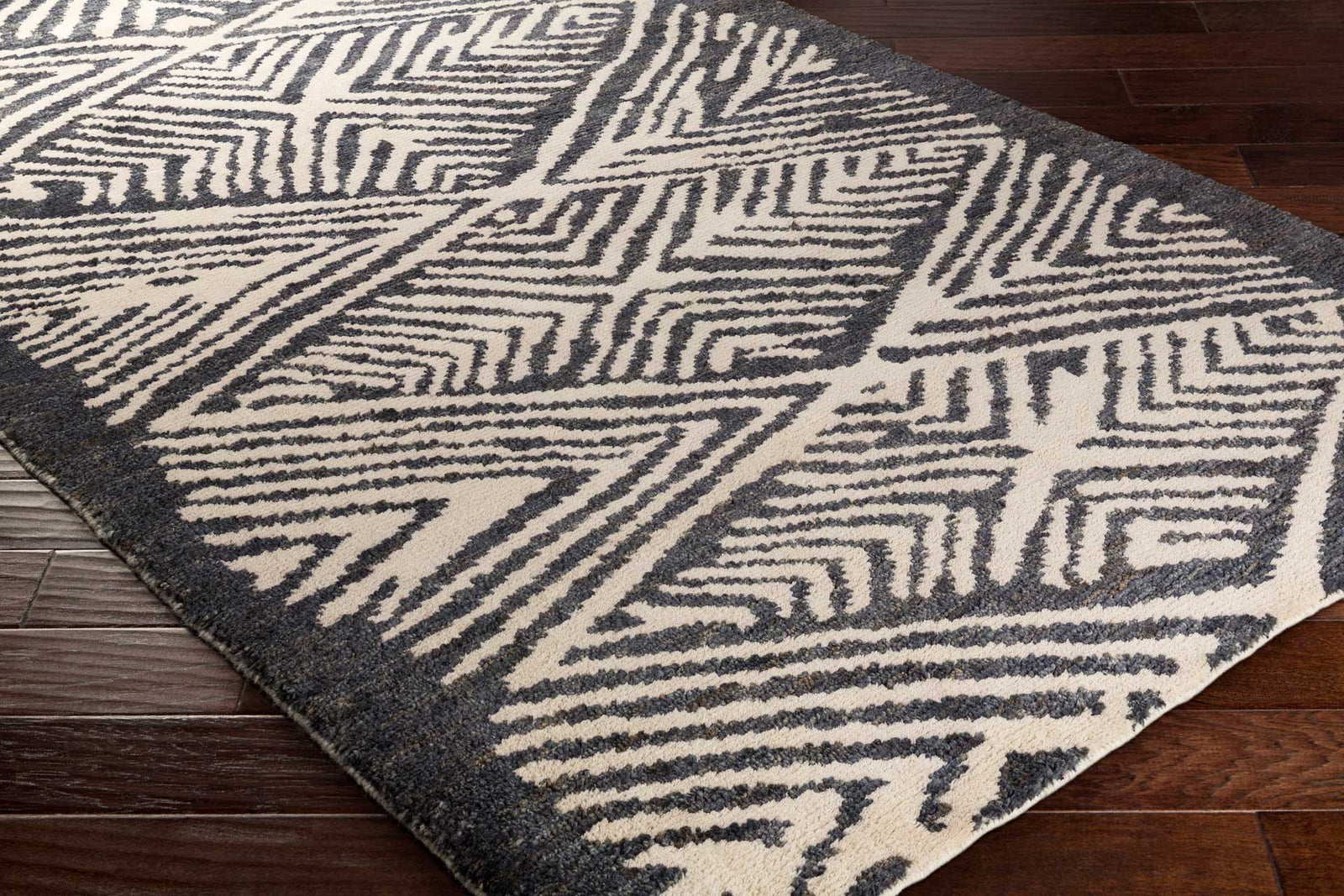 Orinocco Black/Cream/Light Gray Area Rug