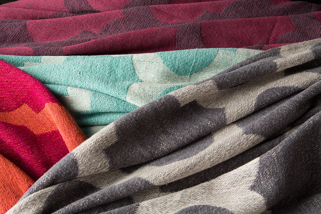 Trellis Geometric Gray Throw