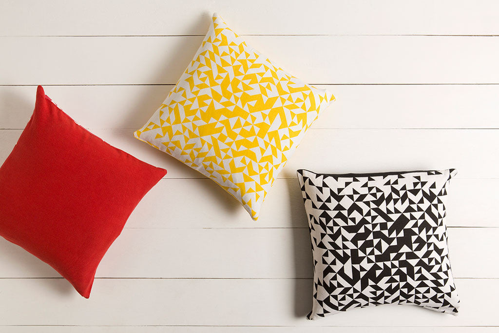 Stately Static Magenta/Ivory Pillow