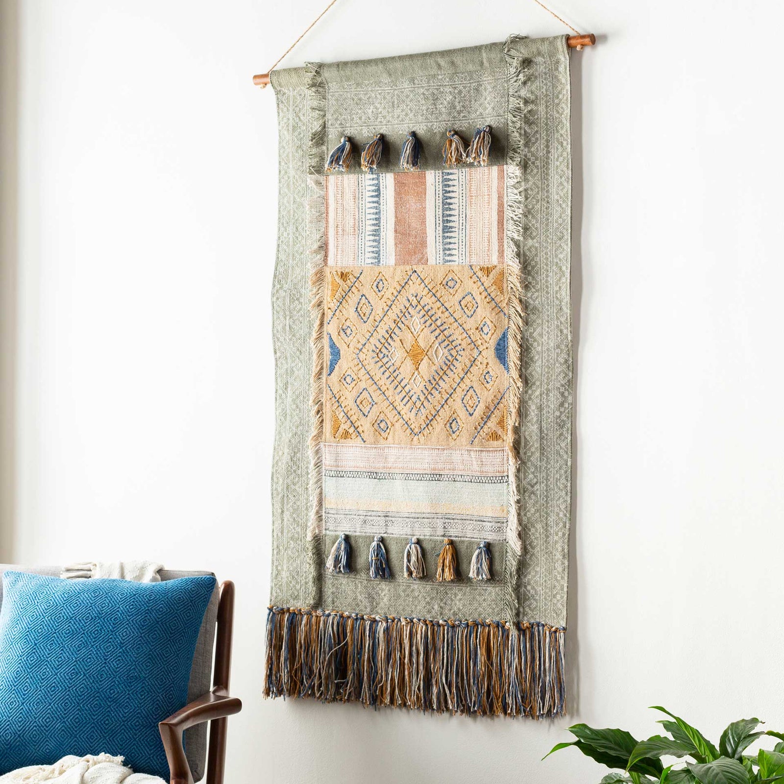 Zeke Wall Hanging Beige/Butter/Aqua