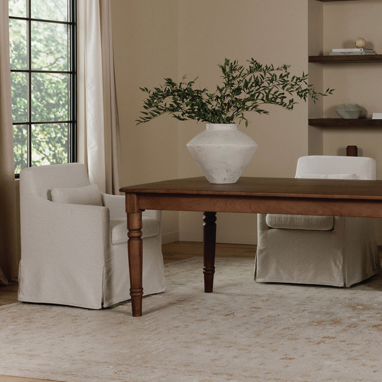 Farmhouse Dining Room Furniture