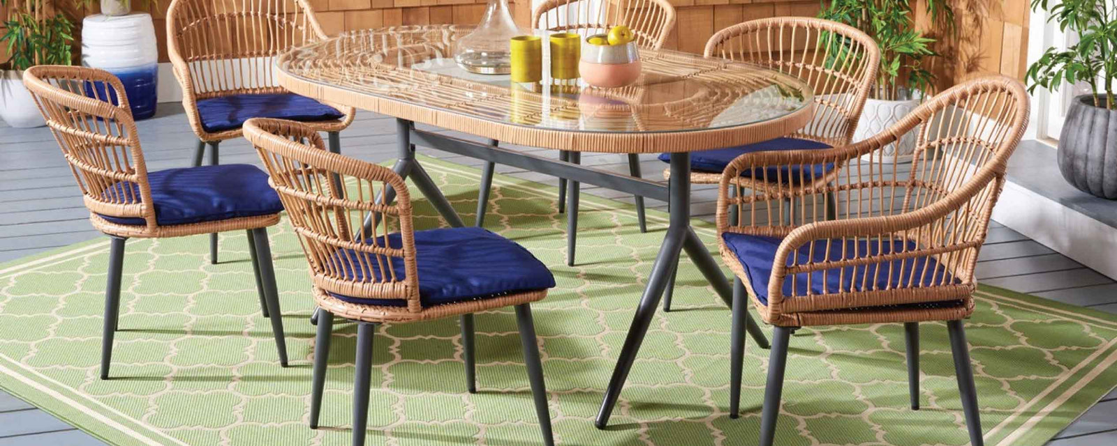 Outdoor Dining Furniture