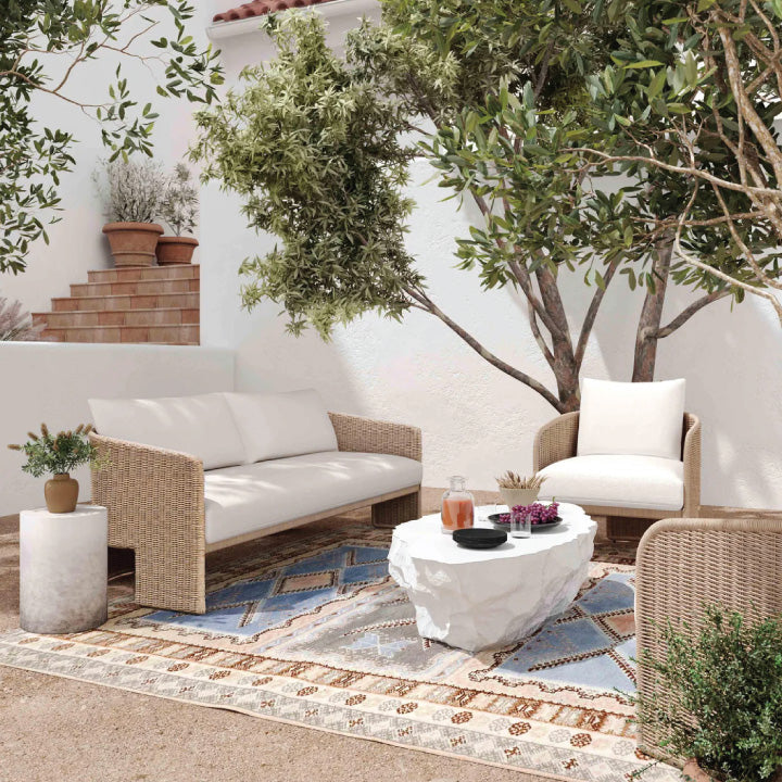 Outdoor Lounge Furniture