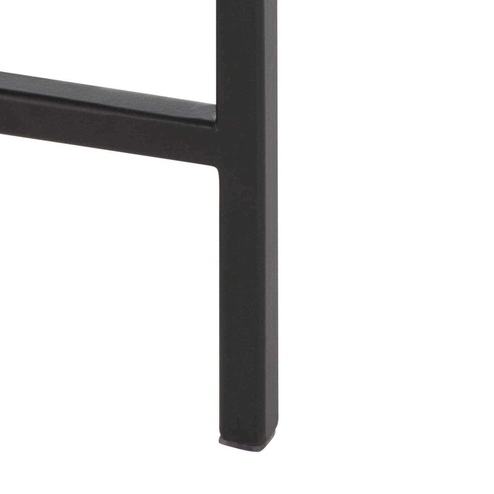 Sturdy matte black metal leg with crisp squared profile and protective foot || ACC4604A || leg_studio