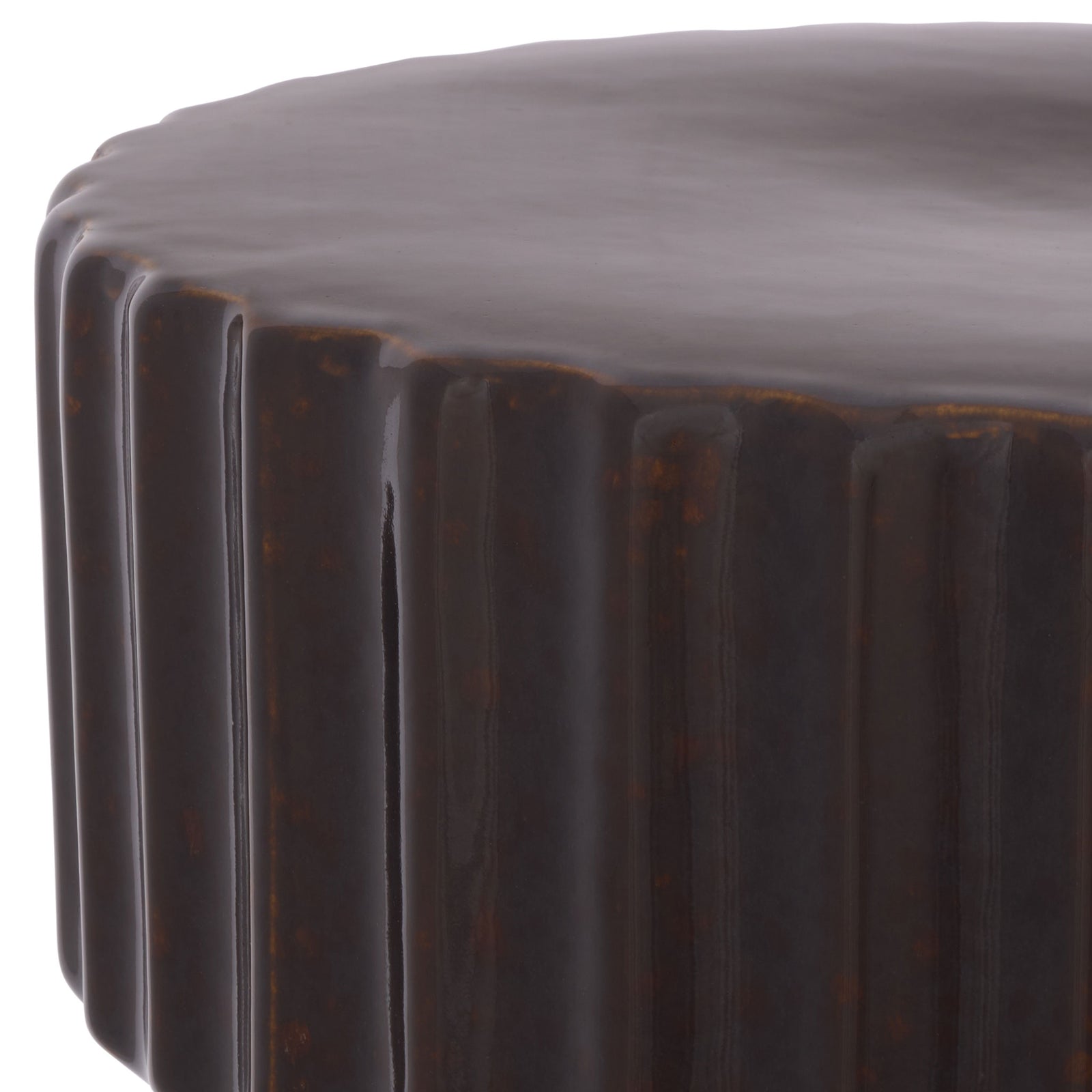 A rounded ceramic top meets deep vertical fluting beneath a rich brown glaze. || ACS4613A || detail_studio