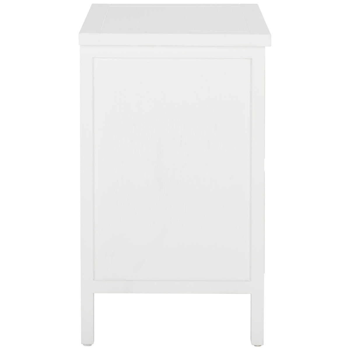 A recessed white side panel and tapered feet create a neat, streamlined end table || AMH6531D || side_studio