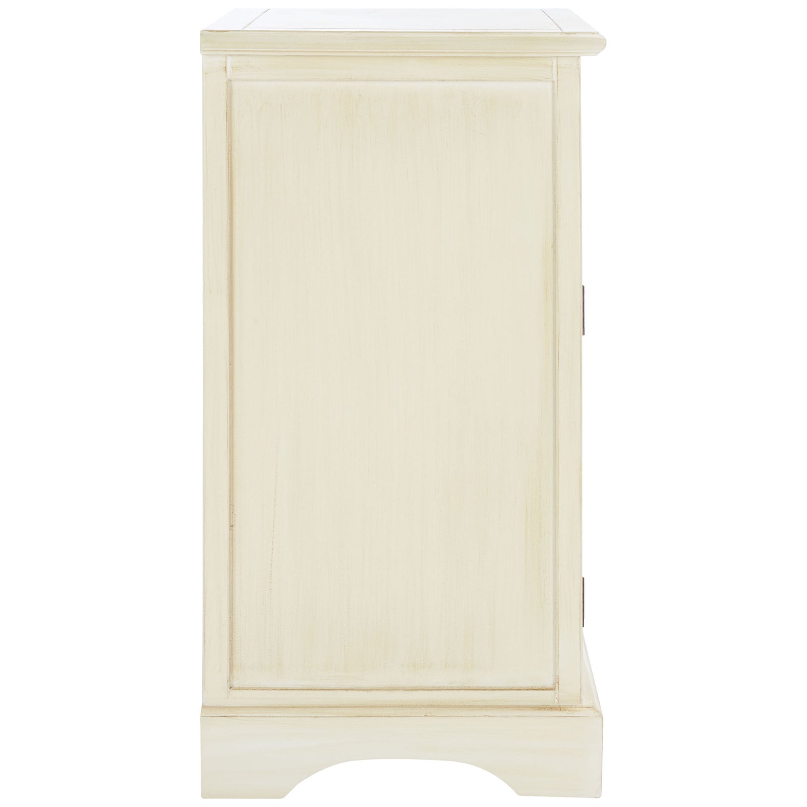 Framed side panel and gently arched base bring classic character to the cream cabinet || AMH6627D || side_studio