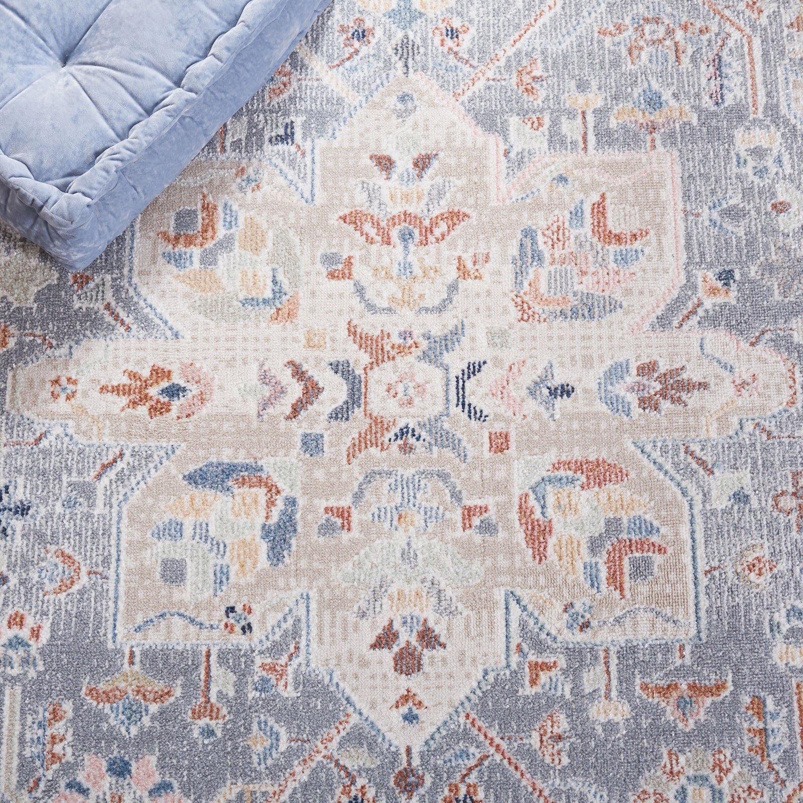 Faded vintage medallion blends beige, blue, and rust for easy styling || BLR212B-5 || detail_room