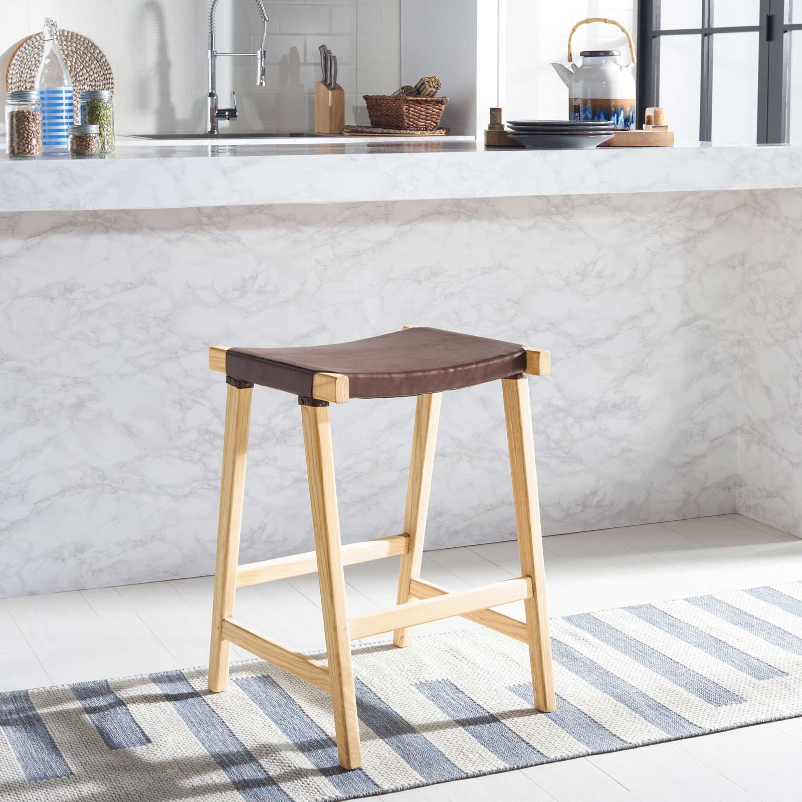 Aali Rectangle Bar Stool Cognac/Natural