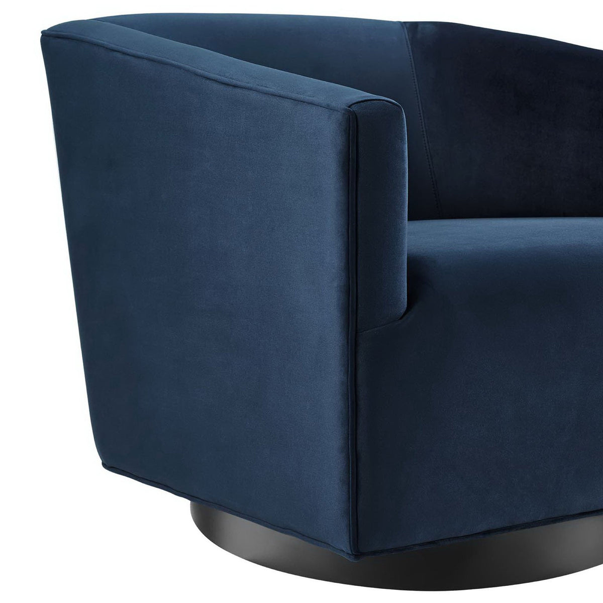 Soft performance velvet and padded arm offer inviting comfort and refined texture. || EEI-3456-MID || detail_studio