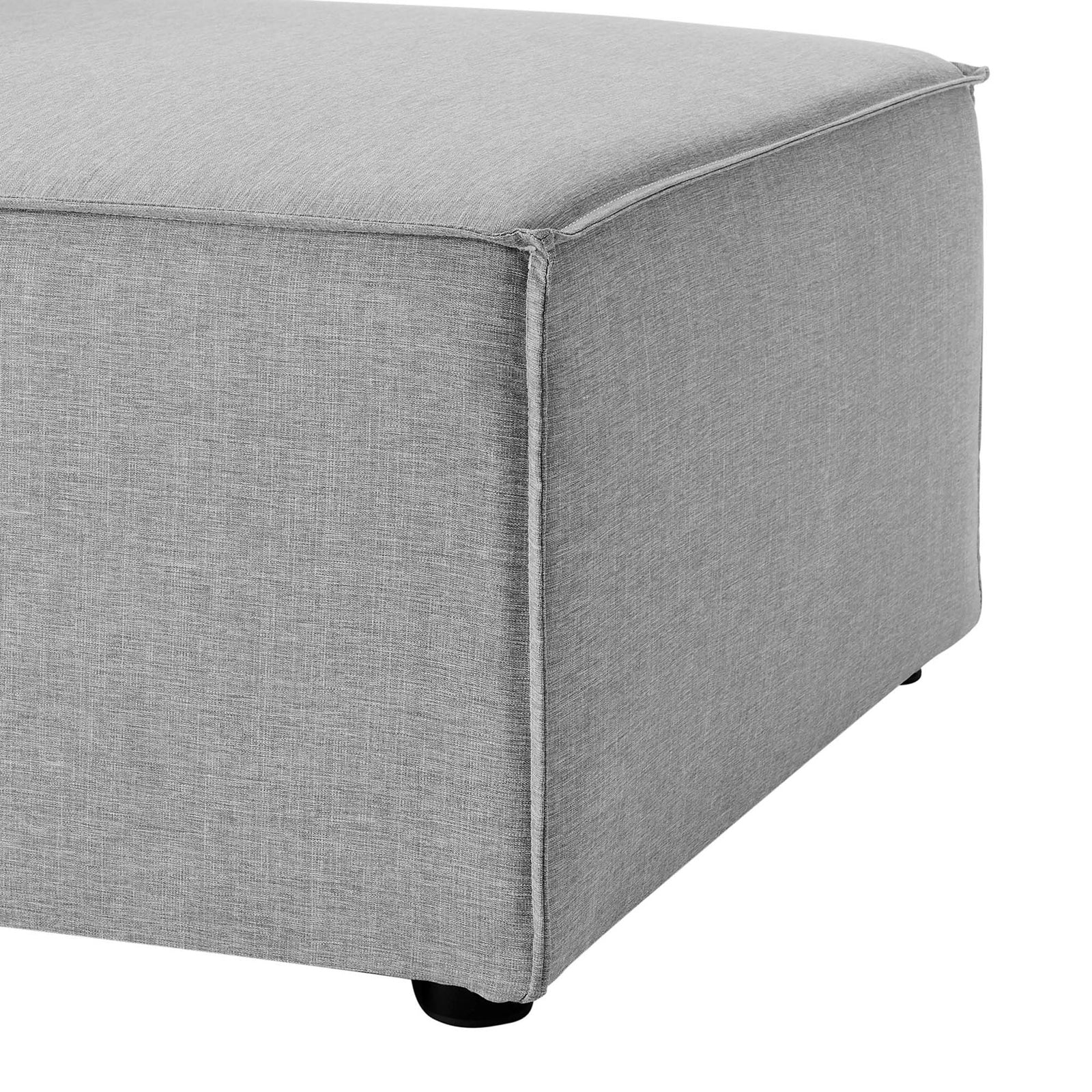Ottoman corner in gray fabric with neatly tailored seams and low block feet || EEI-4380-GRY || detail_studio