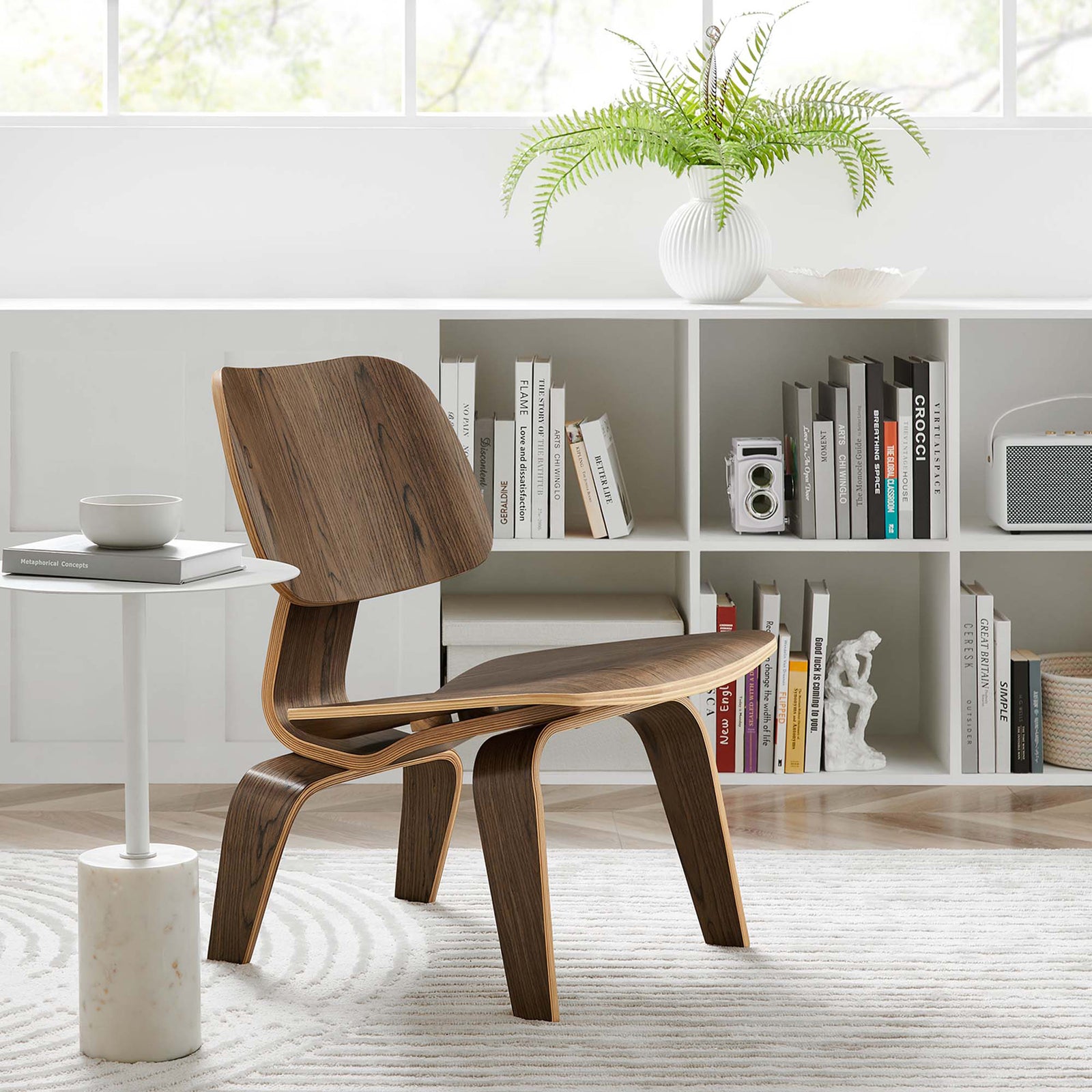 Faley Lounge Chair Walnut
