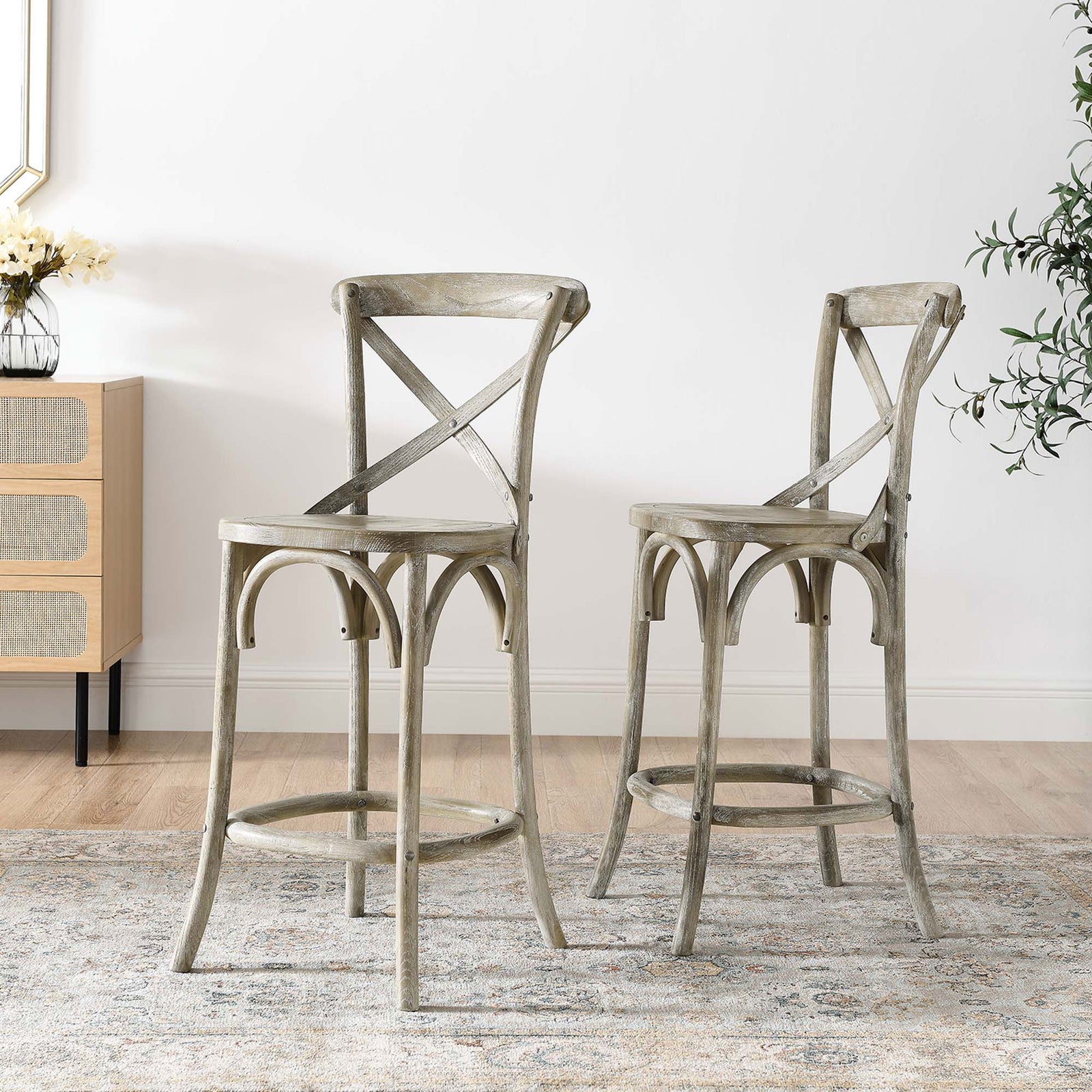 Paired counter stools elevate casual dining with timeless farmhouse character. || EEI-5562-GRY || front_angle_room