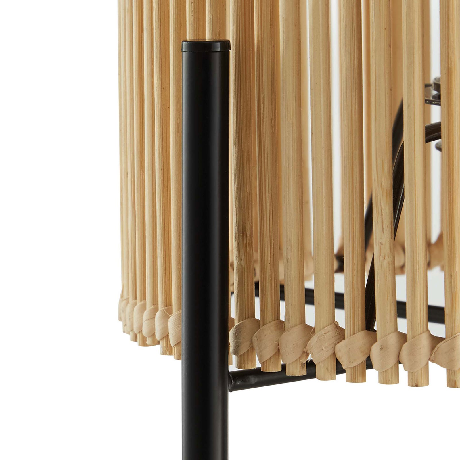 Smooth black metal post meeting neatly bound bamboo slats for a clean modern lamp profile || EEI-5610-NAT || detail_studio