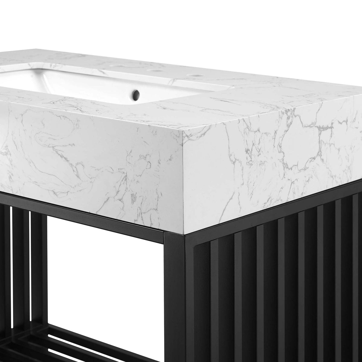 Close-up of veined marble-look surface with clean square edge || EEI-6108-WHI-BLK || detail_studio