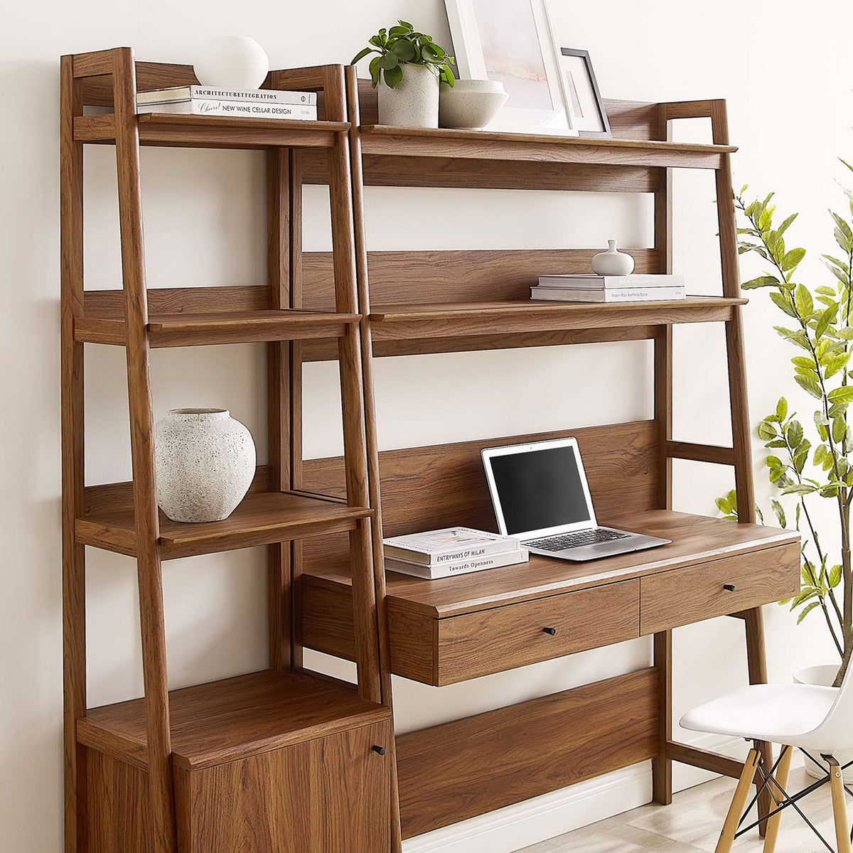 Spacious desktop and floating shelves keep essentials within reach for clutter-free focus || EEI-6111-WAL || detail_room