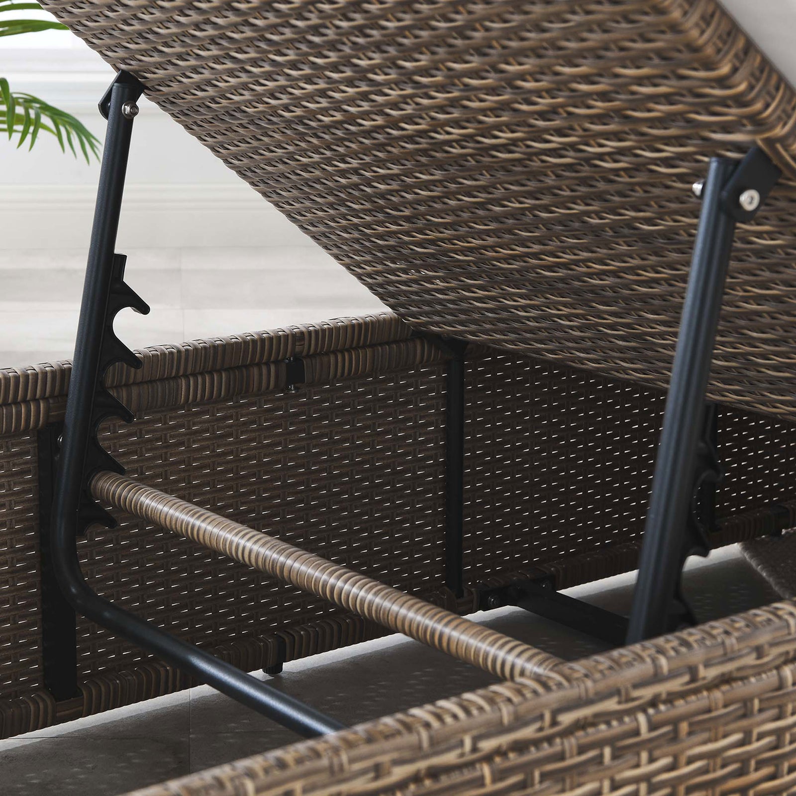 Adjustable backrest support hidden within the woven rattan base for versatile outdoor reclining comfort || EEI-6247-CAP-WHI || detail_room