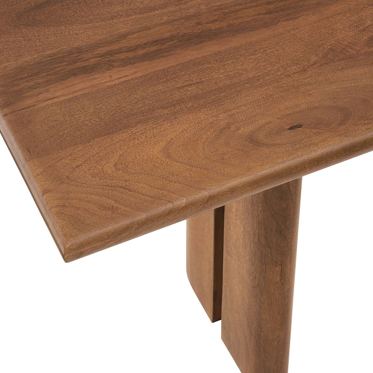 Bullnose edge and rich grain pattern lend artisan character to the surface. || EEI-6345-WAL || detail_studio