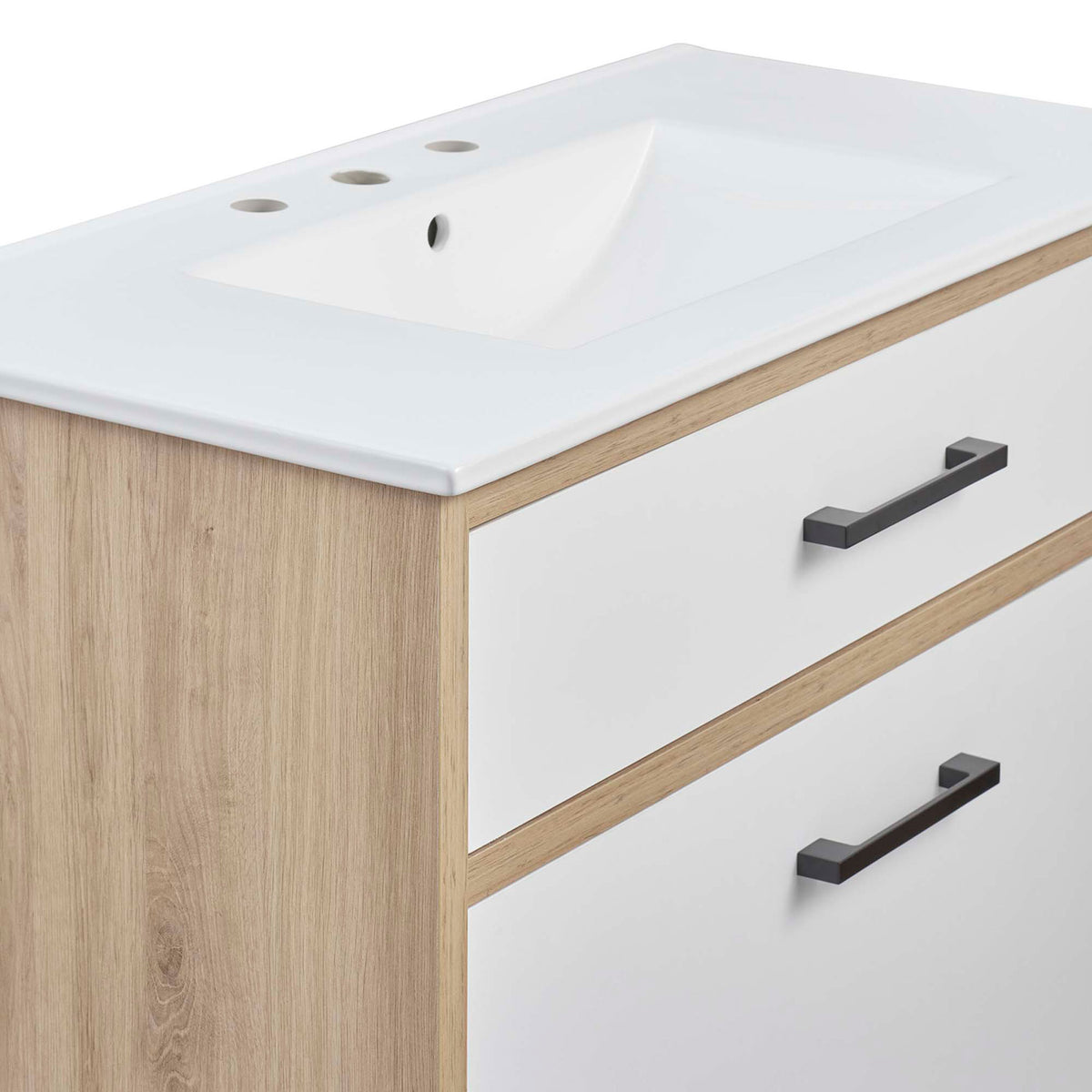 Crisp white fronts meet oak trim and square black pulls for a tailored look || EEI-6500-WHI-OAK || detail_studio