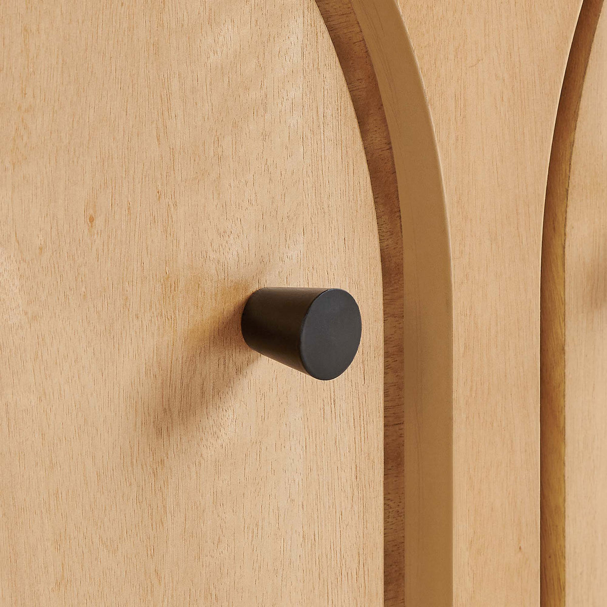 Simple black knobs accent the oak arches with a crisp, modern finishing touch || EEI-6537-OAK || handle_studio