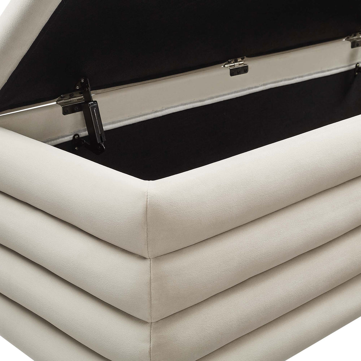 Detail of stay-open hinge and neatly finished interior for easy, reliable access. || EEI-6664-ALM || detail_studio