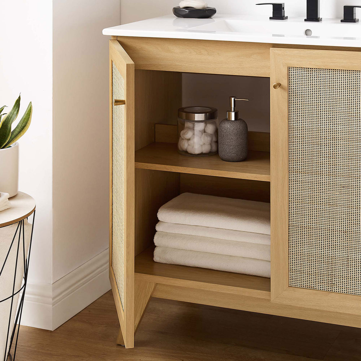Roomy interior with adjustable shelf neatly stores towels and essentials. || EEI-6717-OAK-WHI || storage_open_room