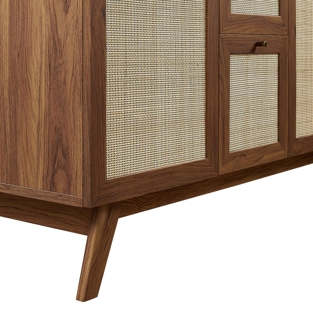 Tapered wood legs with non-marking foot caps elevate the silhouette || EEI-6722-WAL-BLK || leg_studio