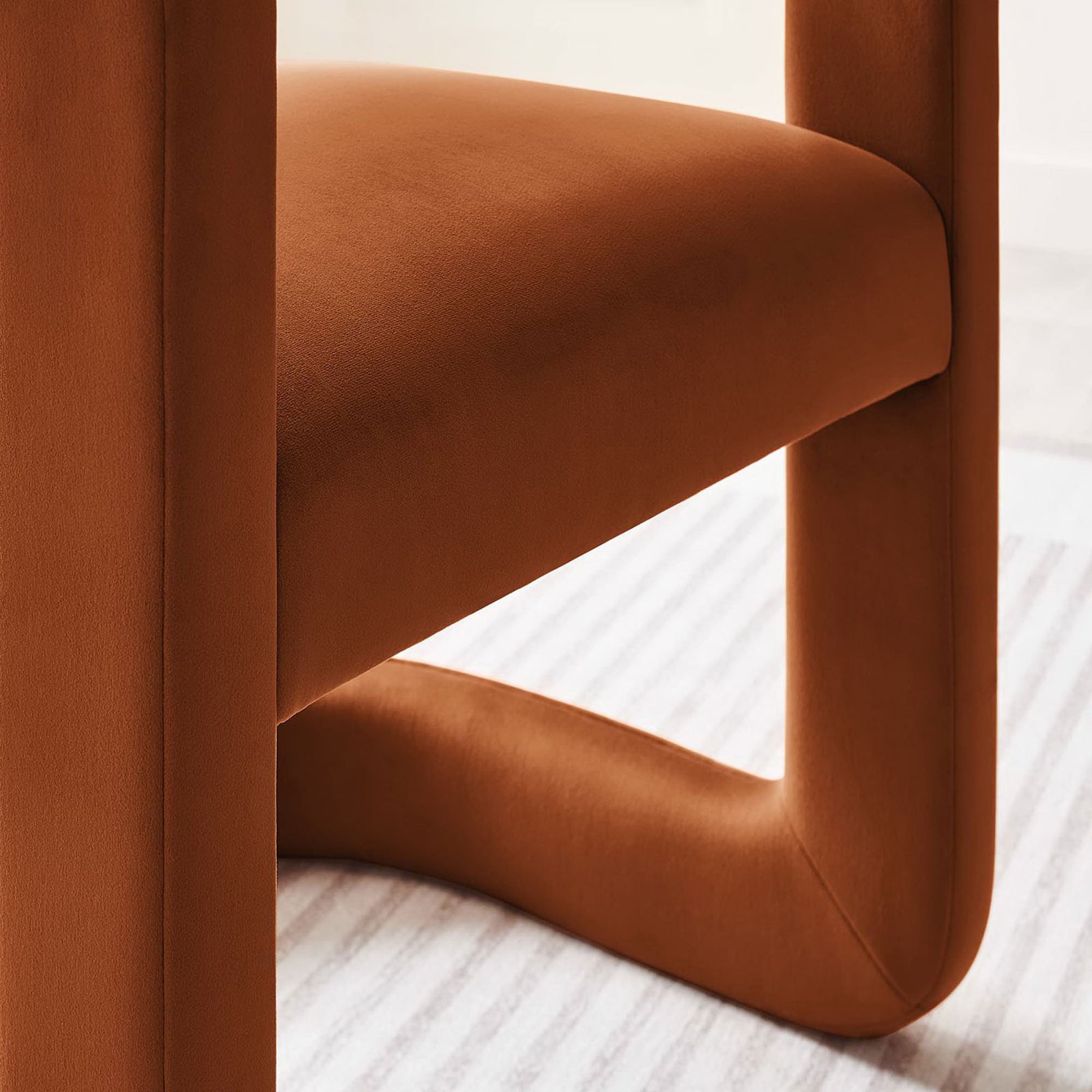 Plush seat and rounded base offer supportive comfort in soft, stain-resistant velvet || EEI-6778-RUS || detail_room