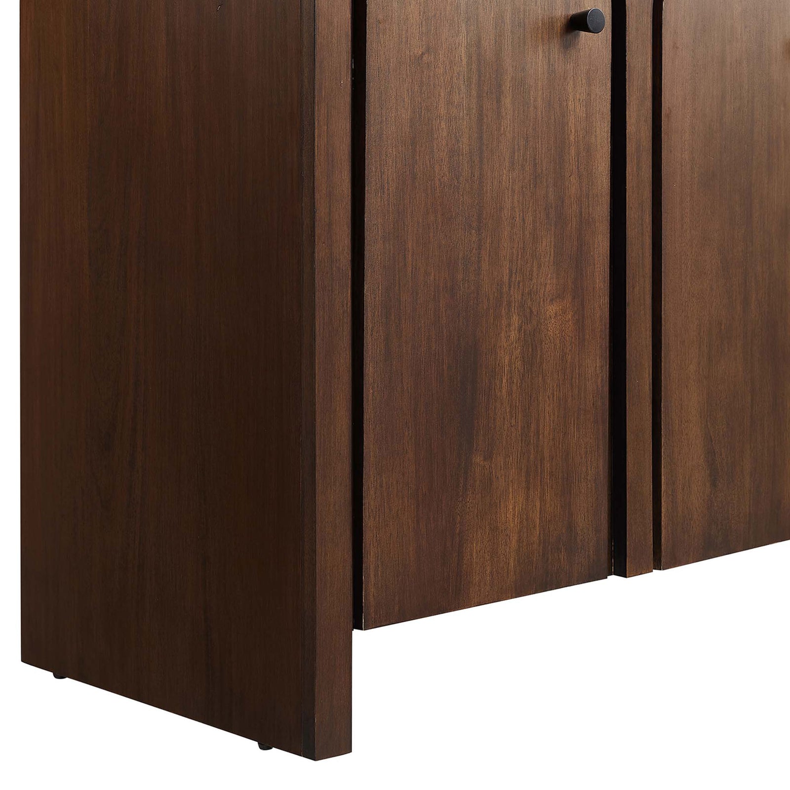 Arched door detail and matte knob highlight the cabinet's refined craftsmanship. || EEI-6792-WAL-WHI || detail_studio