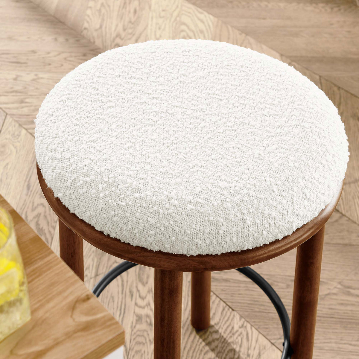 Textural ivory boucle seat adds inviting softness || EEI-6818-WAL-IVO || detail_room