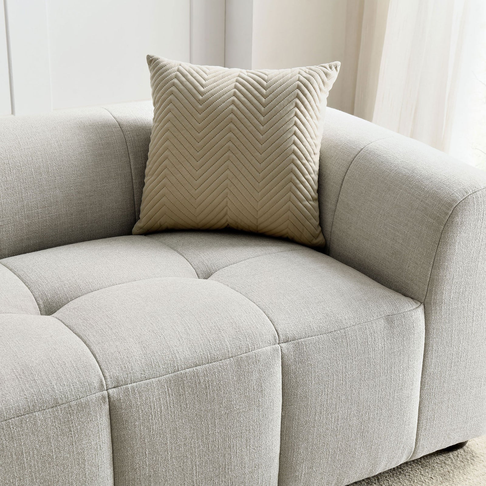 Styled corner of the linen sofa with accent pillow, highlighting the deep seating and cozy comfort || EEI-6866-LIN || detail_room