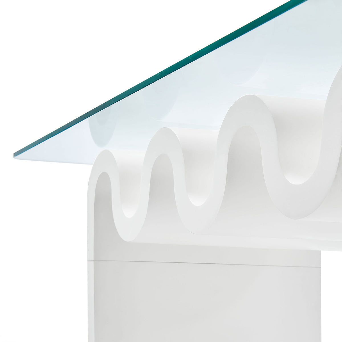 Tempered glass edge floats above the smooth wave base with crisp contours and refined finish. || EEI-6900-WHI || detail_studio