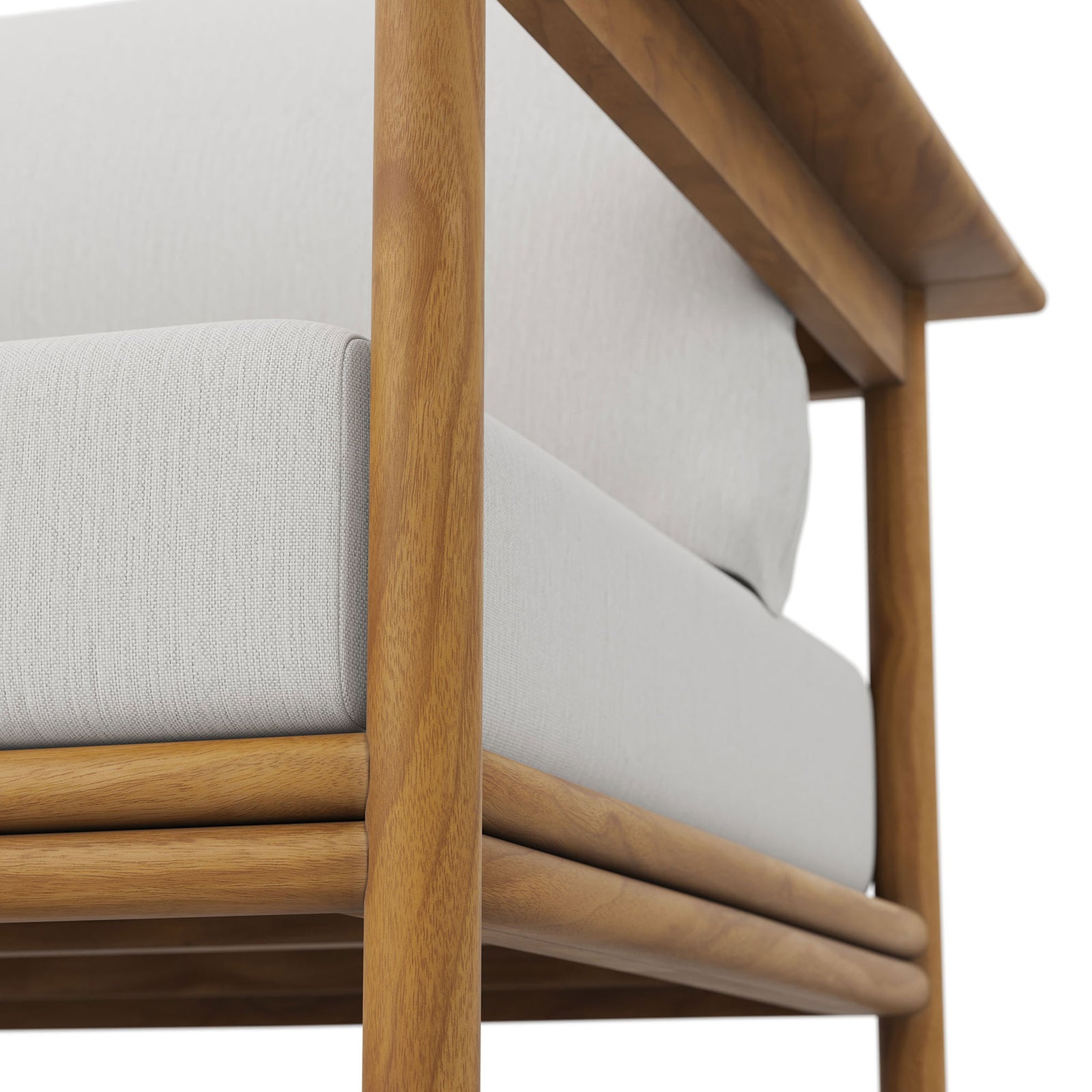 Front leg and support of the teak armchair emphasizing sturdy construction for outdoor living || EEI-7007-NAT-SAI || leg_studio