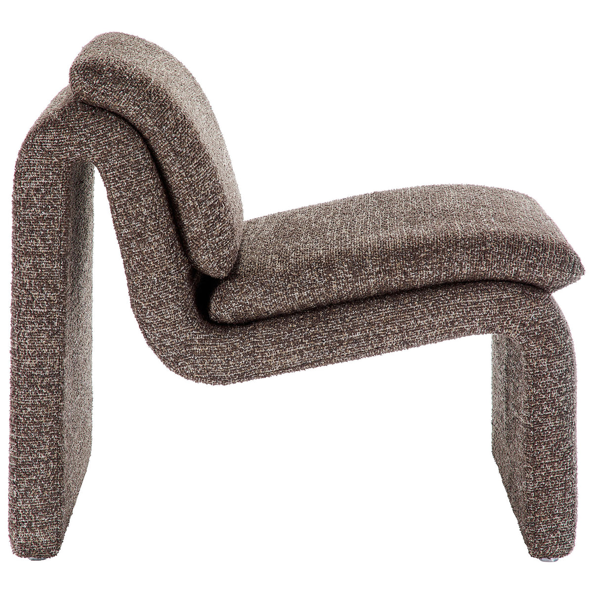 Signature S-curve profile showcases layered cushioning and a fully upholstered base || EEI-7103-ATQ || side_studio