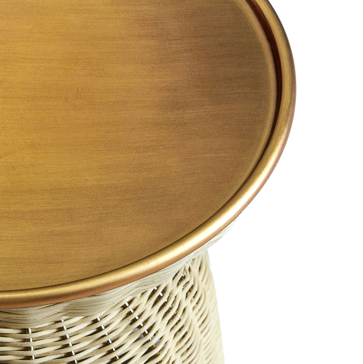 Burnished brass tabletop showcases a rich, brushed finish and refined edge. || EEI-7189-BBR-NAT || detail_studio