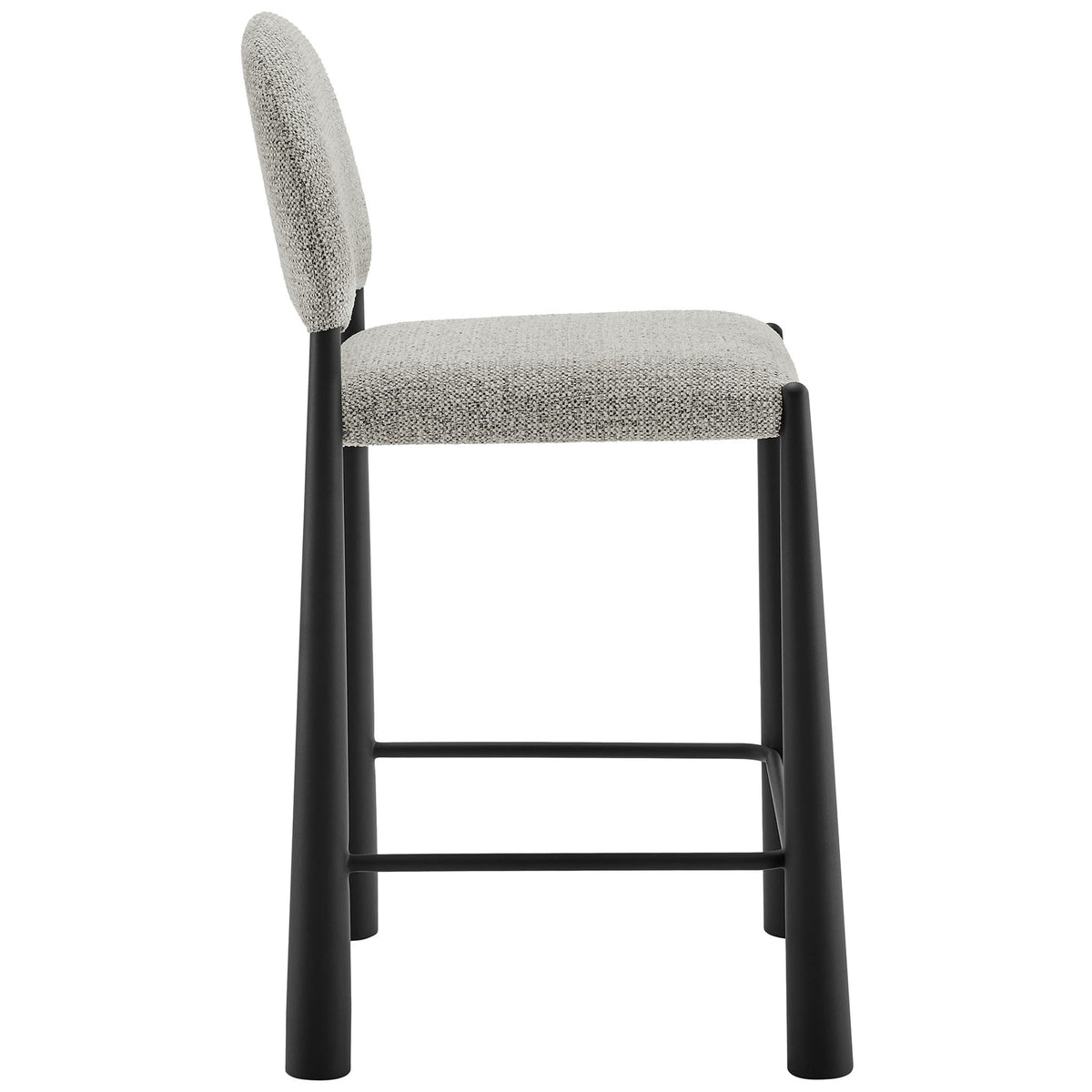 Thick cushioned seat and supportive stretchers deliver comfort and everyday durability || EEI-7221-BLK-CAM || side_studio