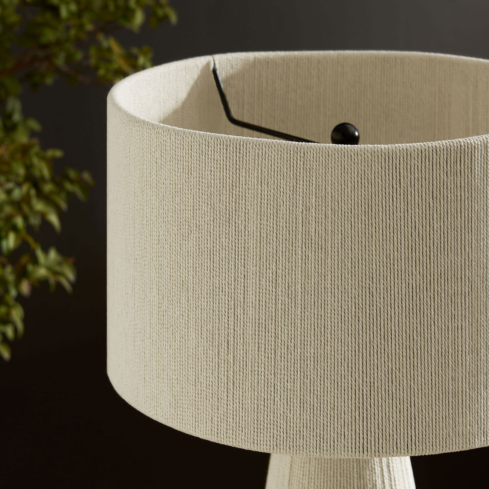 Textured natural lamp shade adds warm, organic character to a modern room vignette. || EEI-7262-NAT || shade_room
