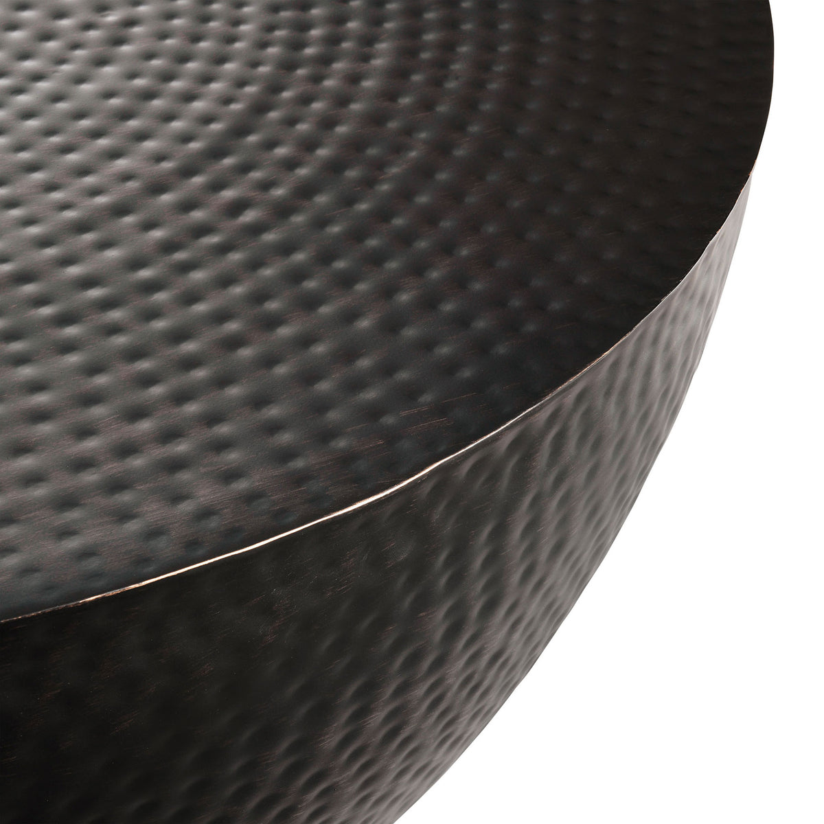 Artisanal hammered metal surface with subtle sheen and softly rounded edge || EEI-7279-BLK || detail_studio