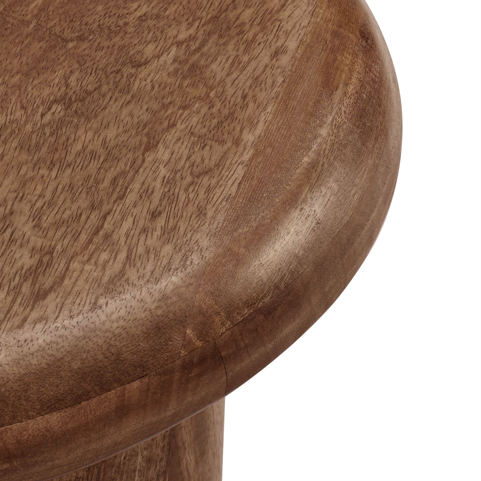 Smooth rounded edge highlights the natural wood grain of the Mavina mango wood tabletop. || EEI-7284-WAL || detail_studio