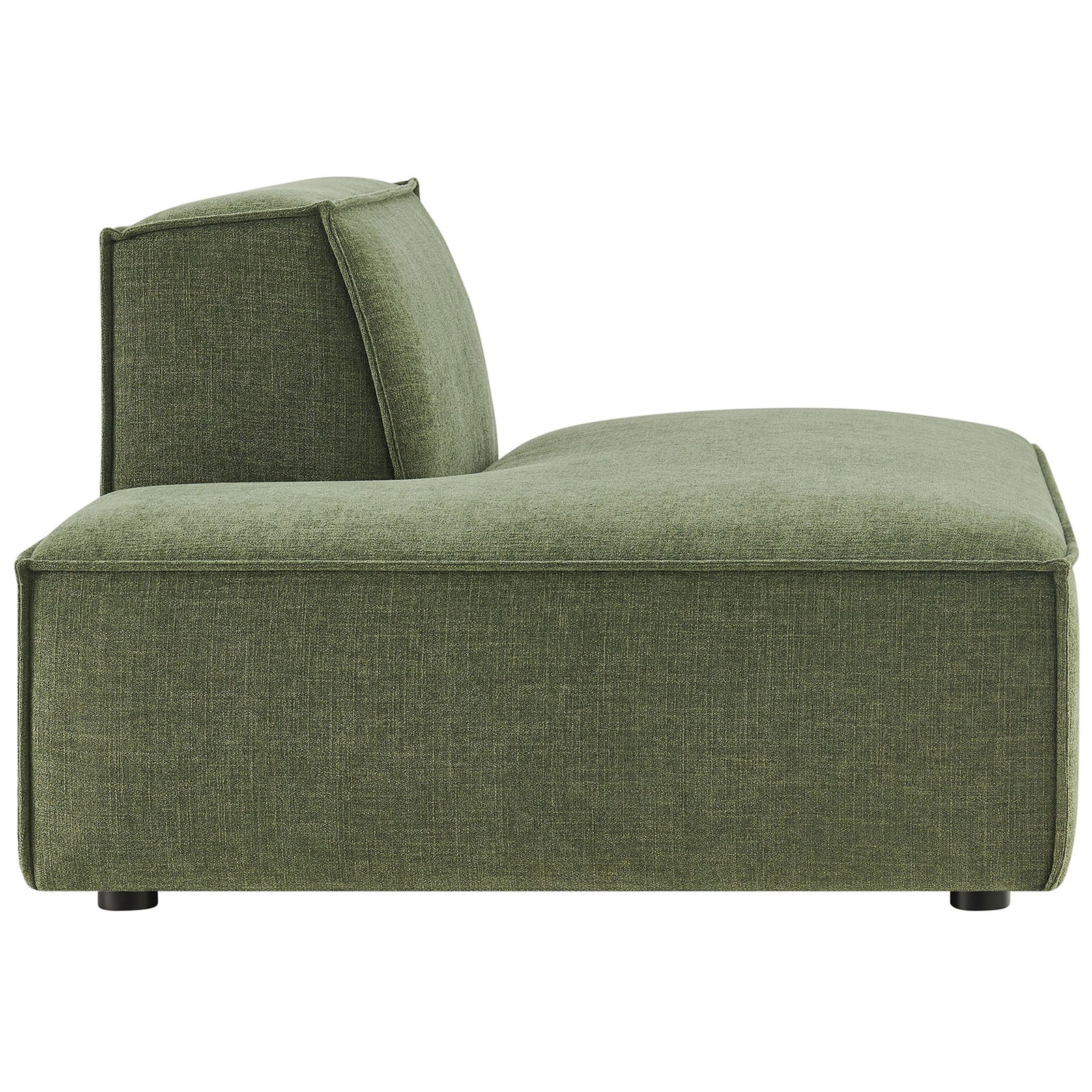 Streamlined silhouette with deep lounge seat and neatly piped edges in textured green fabric || EEI-7386-FOL || side_studio