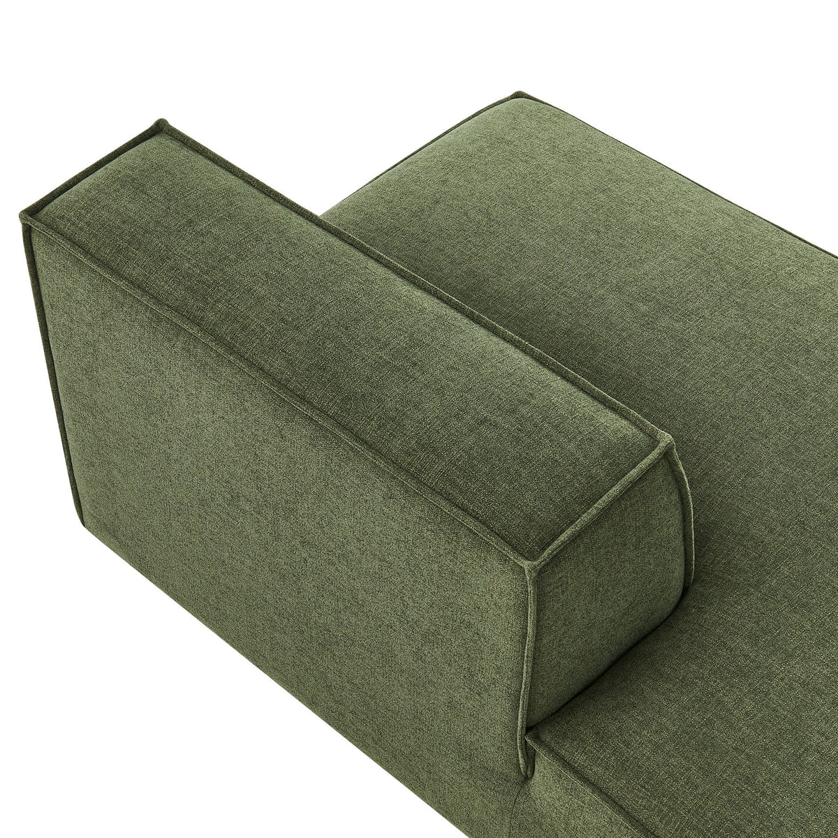 French piping and heathered performance fabric texture on the modular chaise || EEI-7386-FOL || detail_studio