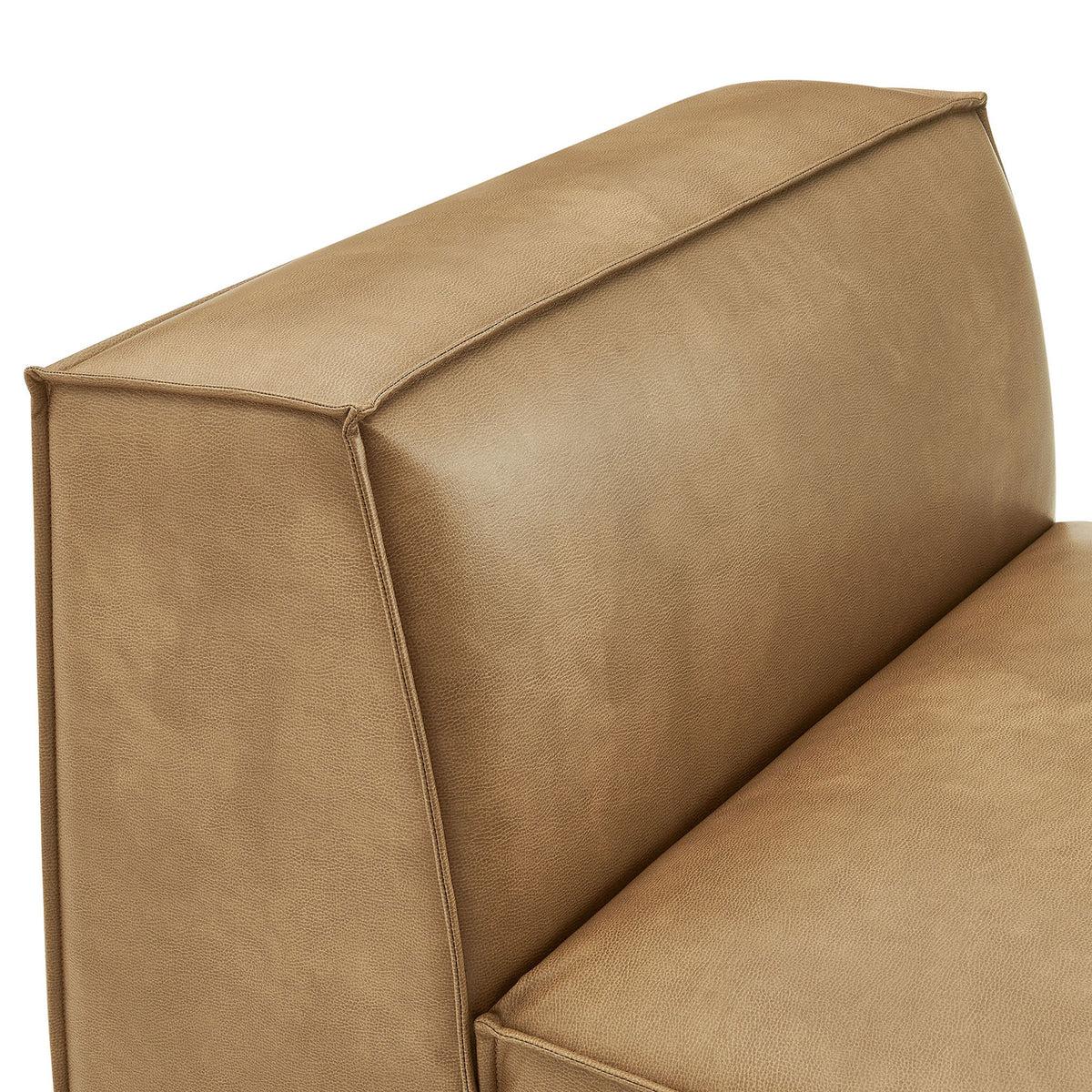 Refined French piping and softly textured vegan leather create a tailored finish. || EEI-7396-TST || detail_studio