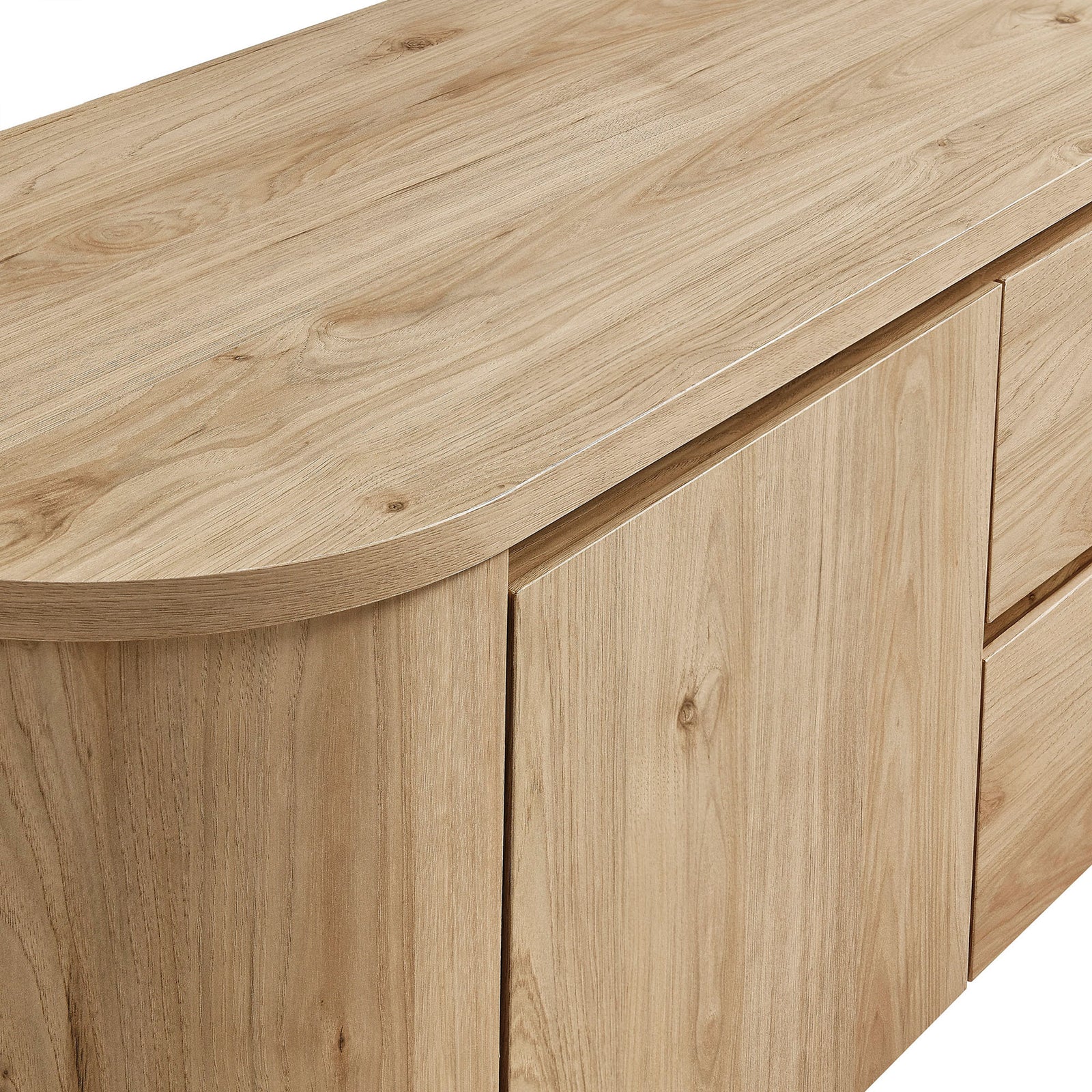 Close view of the light oak wood grain top and smoothly rounded edges of the Duval TV cabinet || EEI-7440-LOA || detail_studio