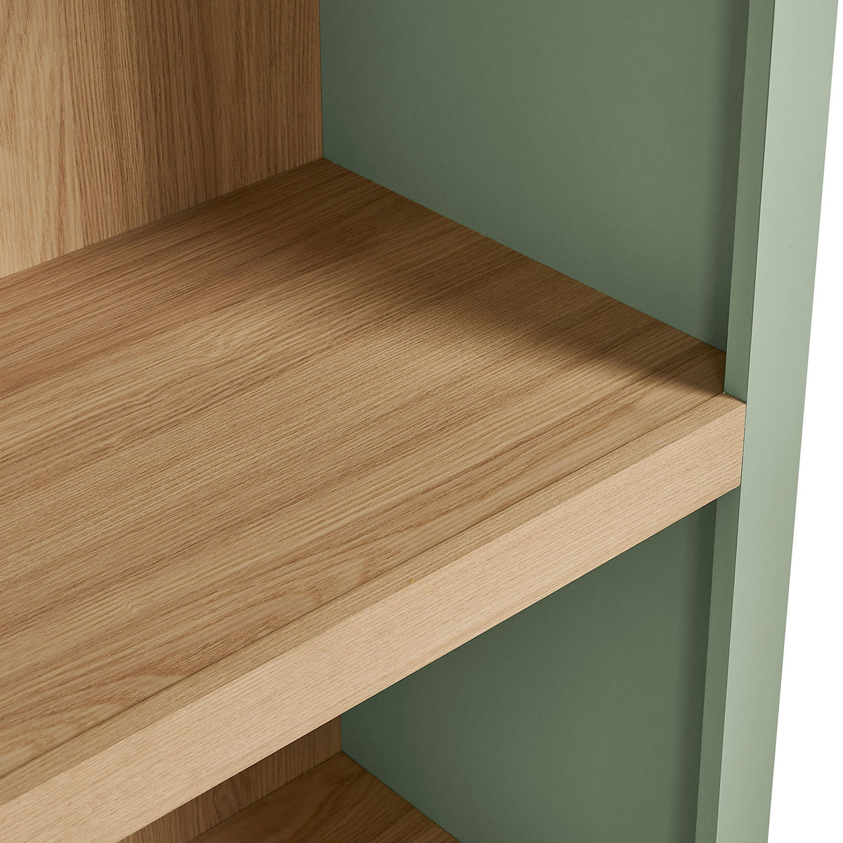 Laminated wood grain shelf contrasts with the smooth sage frame for a refined two-tone look || EEI-7584-SGE-OAK || detail_studio