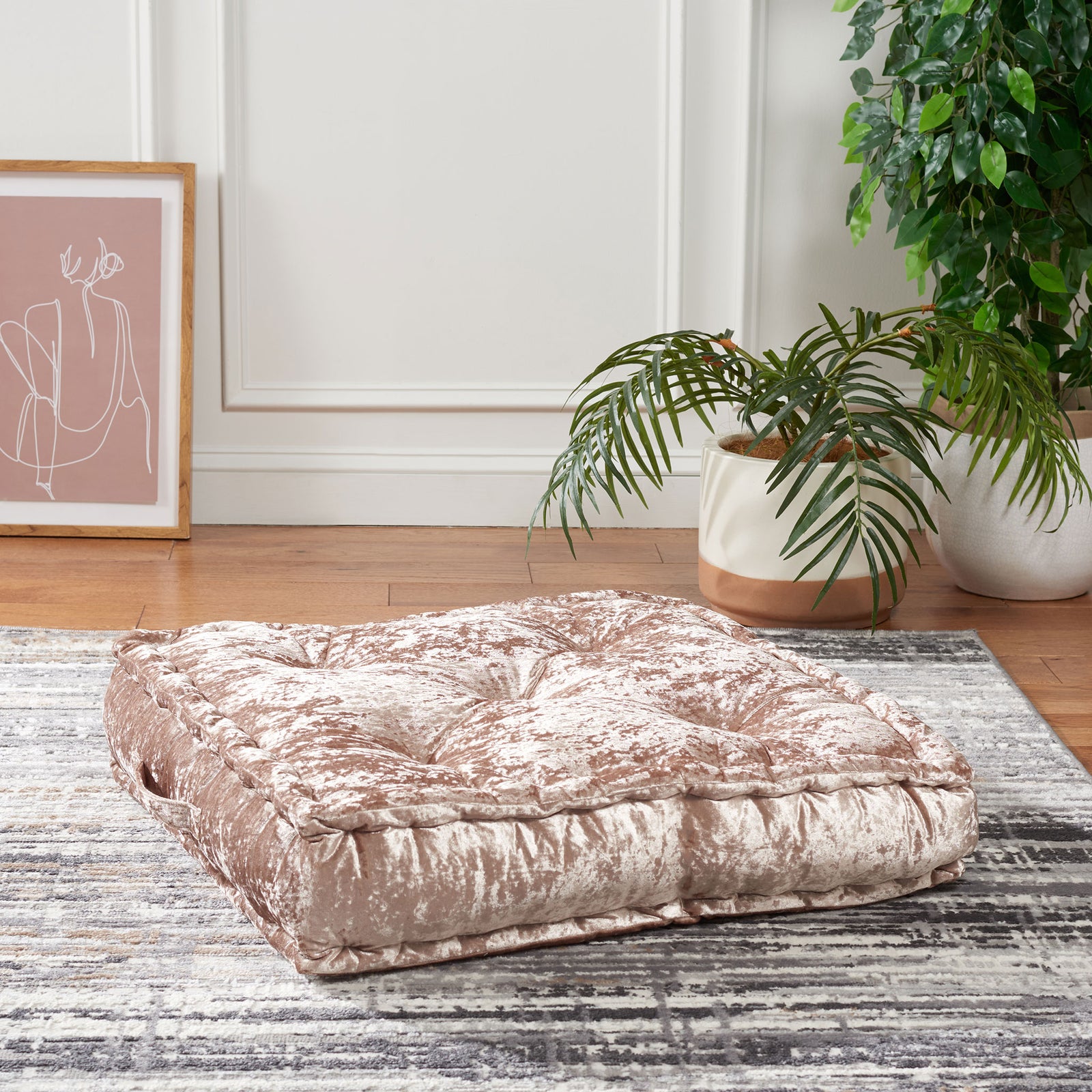 Champagne floor pillow brings warm neutral color and generous cushioning to lounging. || FLP1001F-1818 || front_angle_room