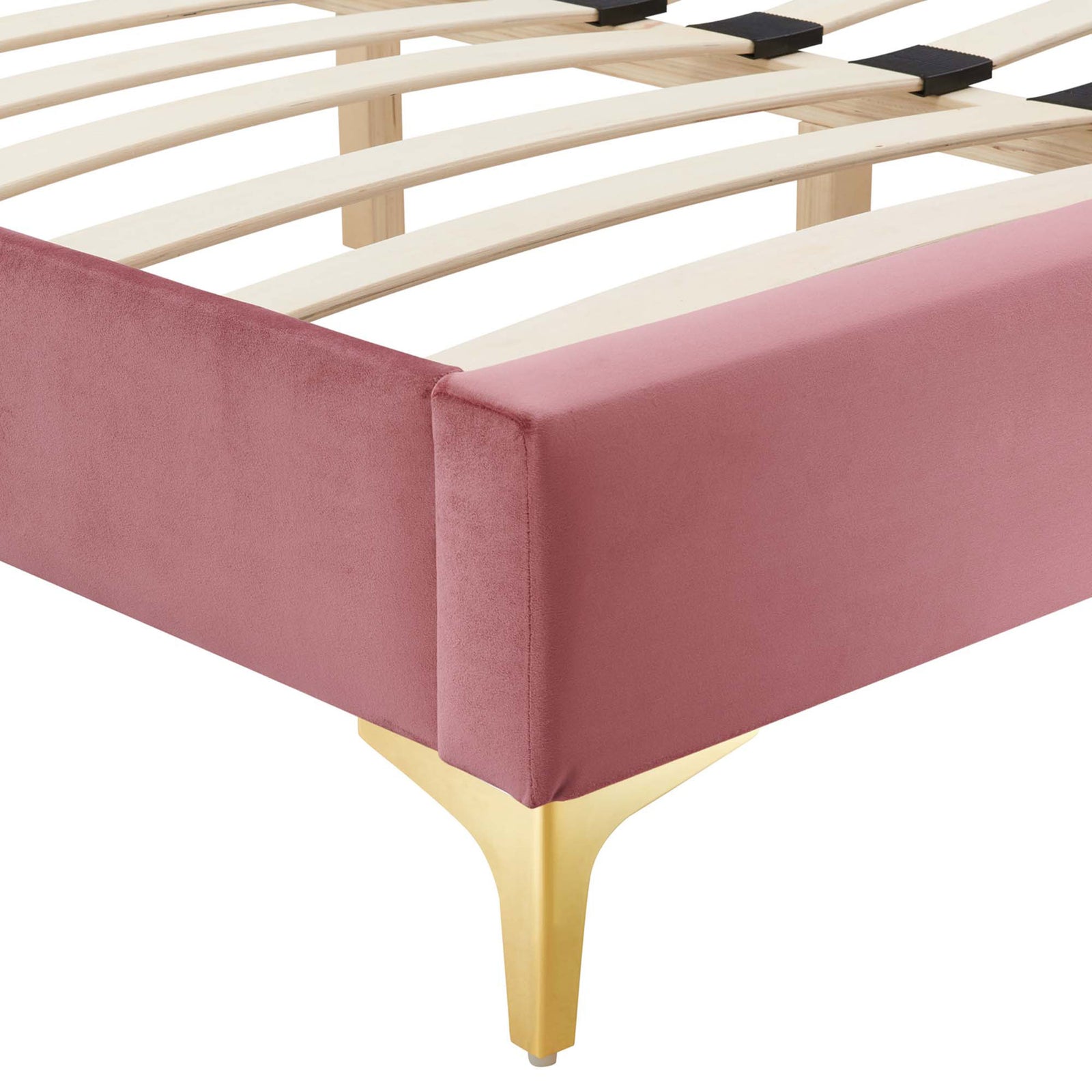 Soft velvet corner and sculptural gold leg with non-marking foot cap. || MOD-6275-DUS || leg_studio
