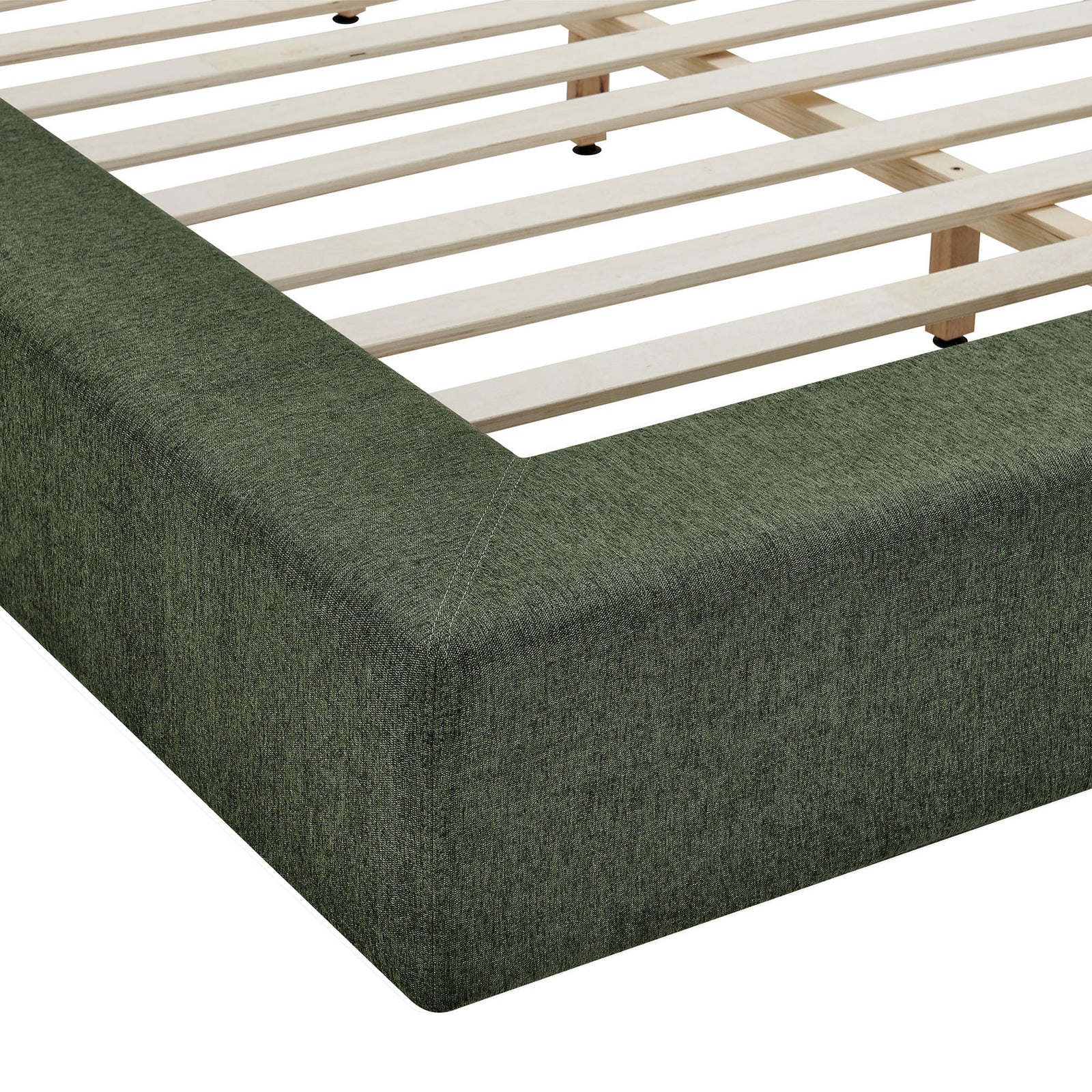 Upholstered corner with hidden seams and sturdy slat system for box-spring-free support || MOD-7307-EUC || detail_studio