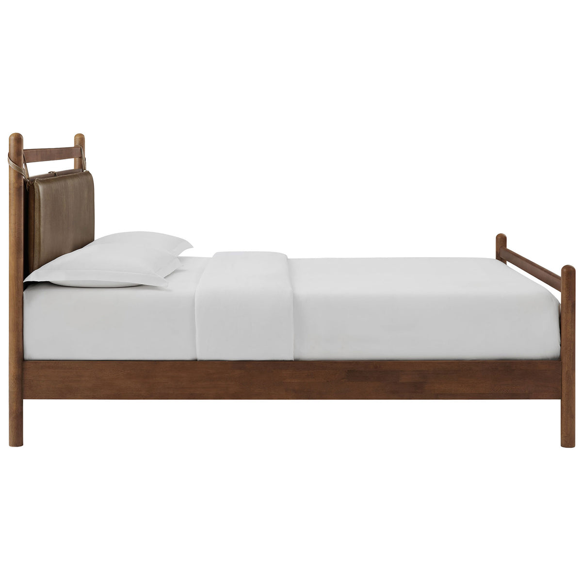 Gently rounded rails and posts craft a relaxed silhouette in a warm walnut finish || MOD-7314-WAL-MUS || side_studio