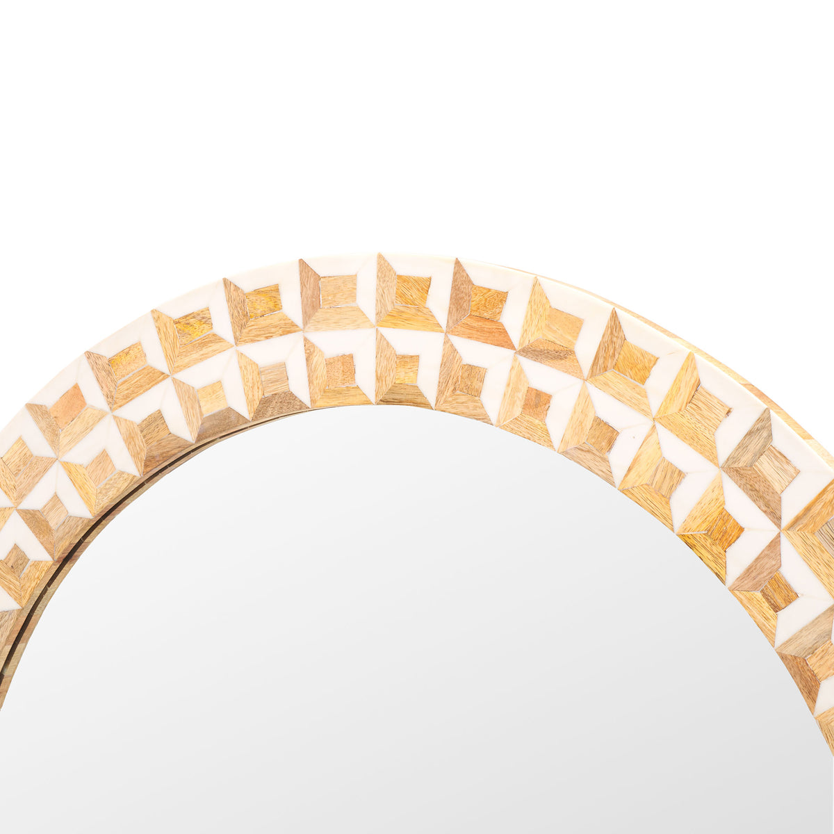 Wood grain and ivory-toned geometric blocks add depth to the round mirror frame. || MRR1502A || detail_studio