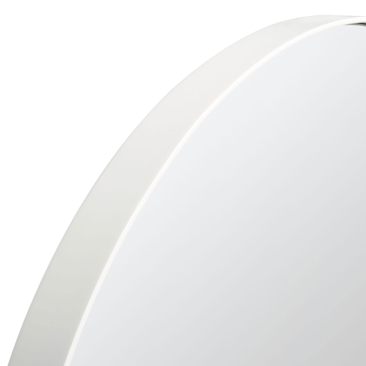 A smooth white metal frame follows the mirror's soft arch for a fresh, minimal outline. || MRR2009B || detail_studio